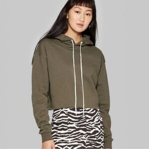 Wild Fable Olive Green Cropped Hoodie Sweatshirt. Size‎ Small